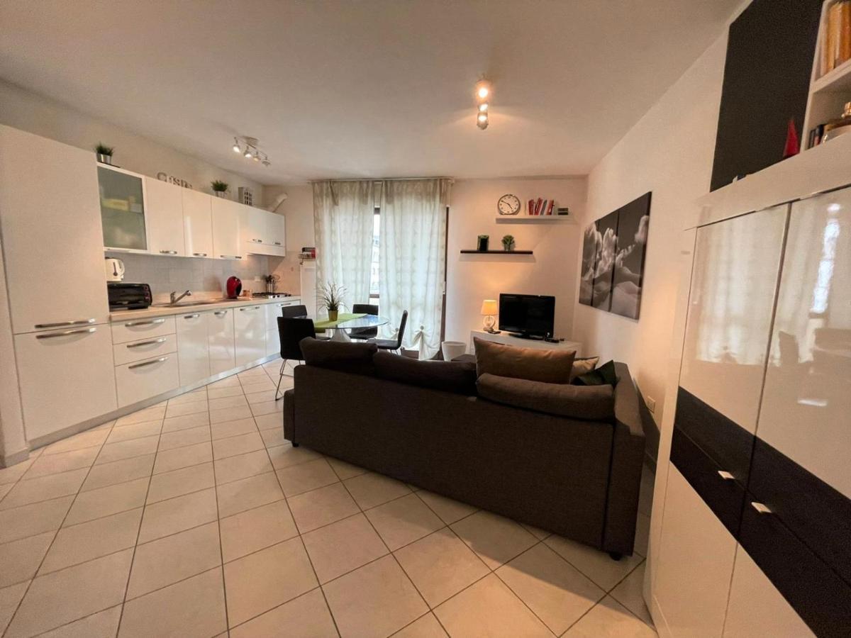 Apartamento White&grey House