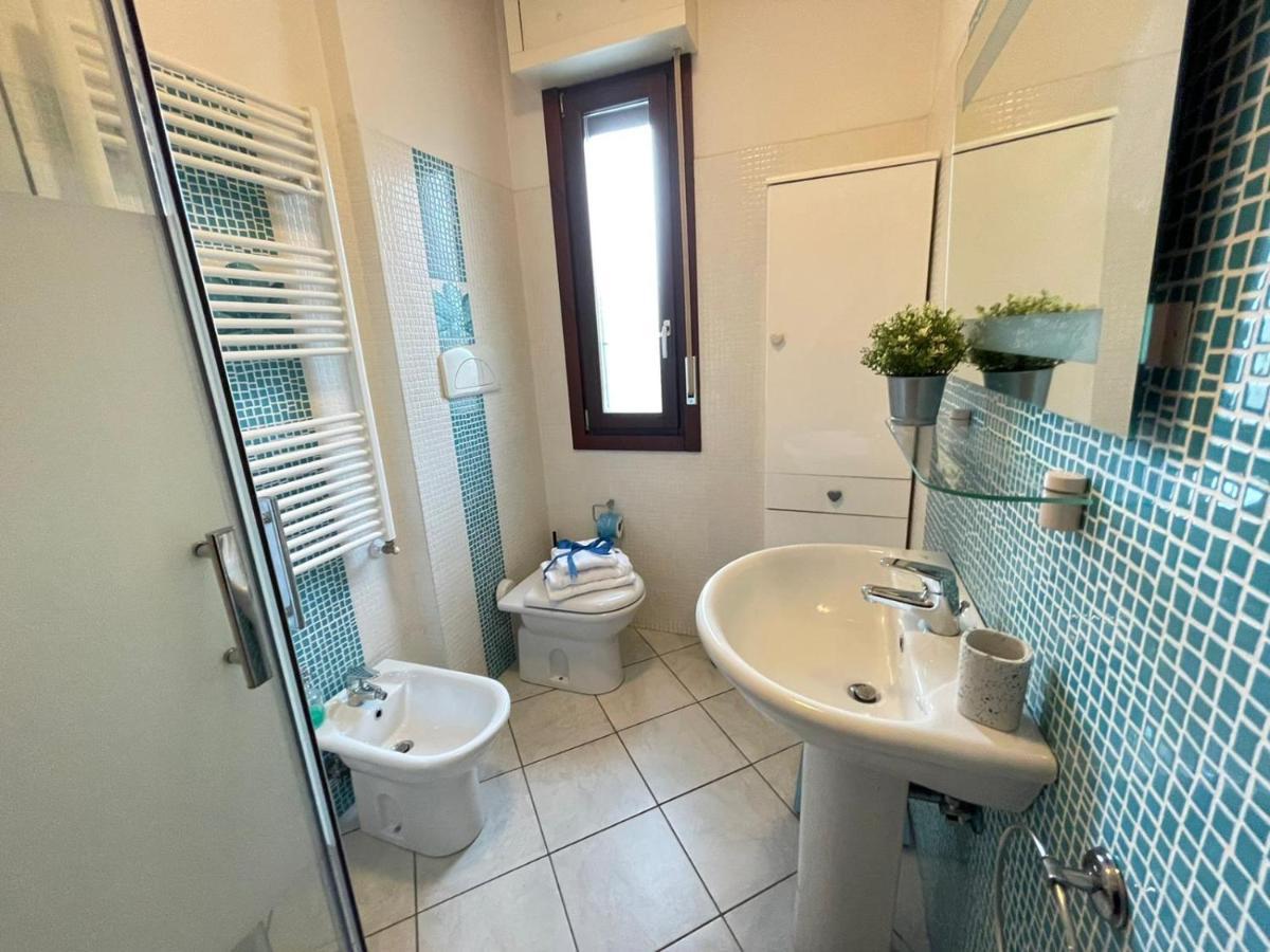 White&grey House Florencia